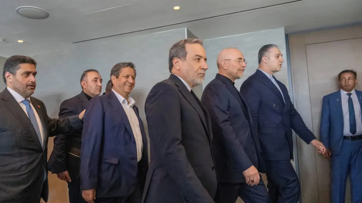 Delegasi Iran keluar dari perundingan. (x.com/MarioNawfal)