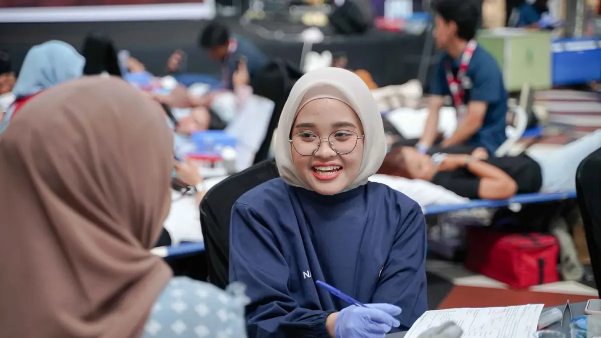 Suasana donor darah Ascot Group di Mega Mall Batam Center, beberapa waktu lalu. F Ascot untuk Batam Pos