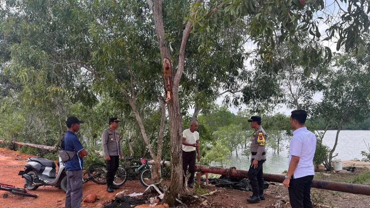 Dua Pelajar Disambar Petir, Satu Tewas dan Satu Dalam Perawatan