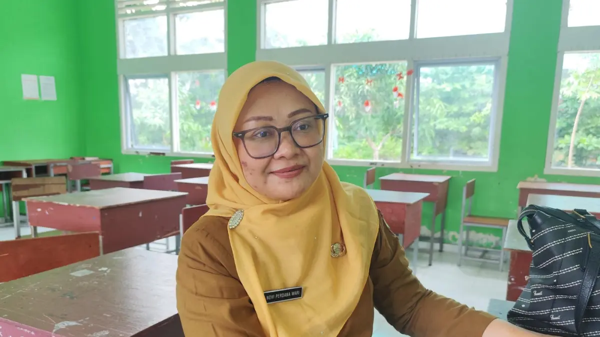 Plt. Sekretaris Dinas Pendidikan Kota Tanjungpinang, Novi Perdana Wari. F. Mohamad Ismail/Batam Pos