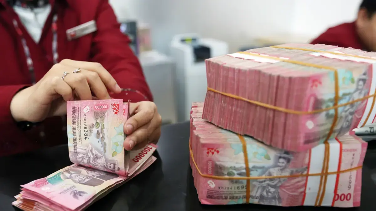 Uang beredar dalam arti luas (M2) pada Mei 2026 tumbuh lebih tinggi, yakni sebesar 10,8 persen secara tahunan (year on year/yoy) sehingga mencapai Rp 10.415,9 triliun. (Dery Ridwansah/ JawaPos.com)
