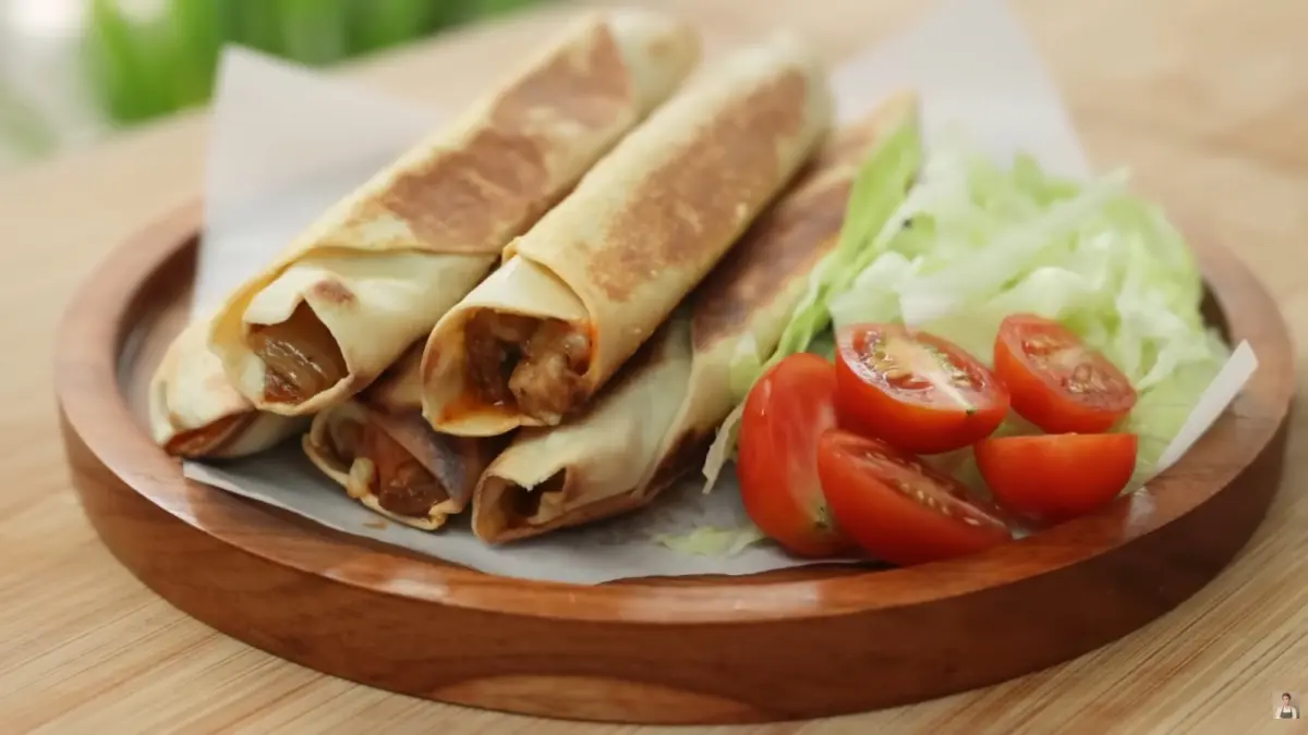 Kebab. (Tangkapan layar youtube.com/@devinahermawan)