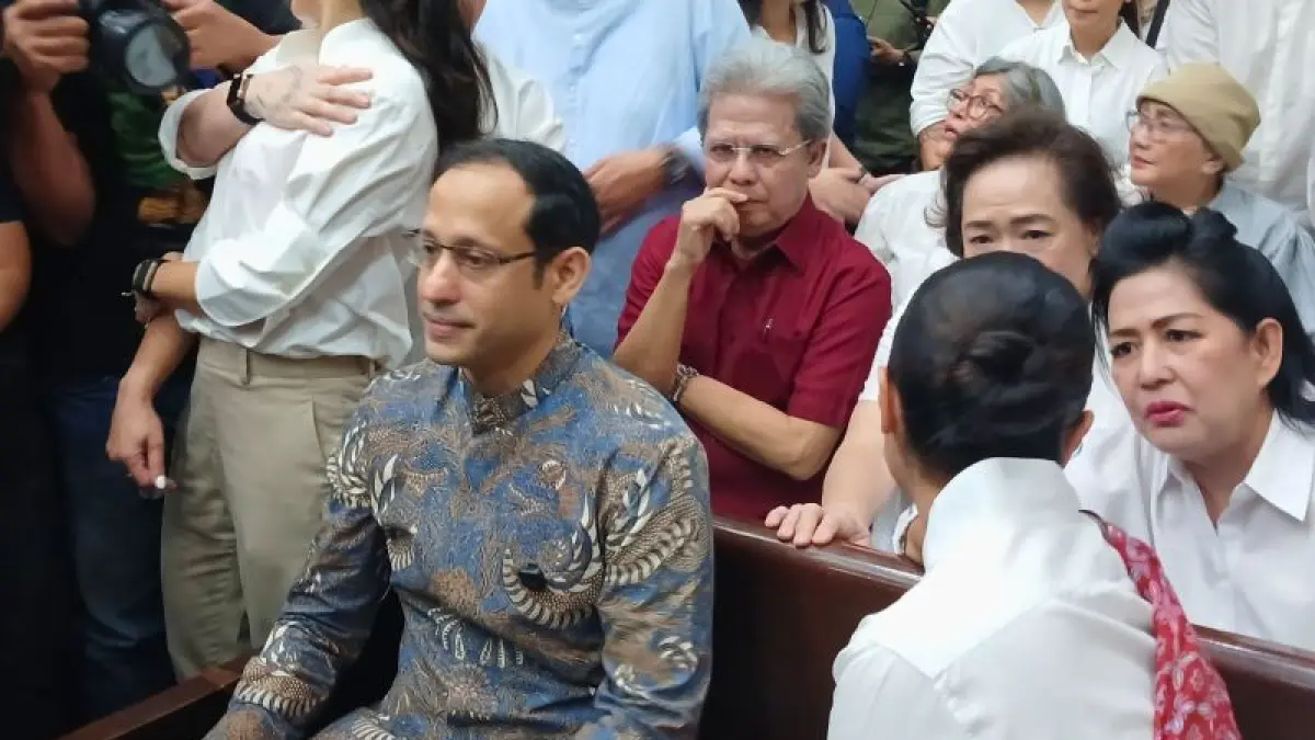 Menteri Pendidikan, Kebudayaan, Riset, dan Teknologi periode 2019-2024 Nadiem Anwar Makarim saat menunggu sidang pembacaan putusan dimulai di Pengadilan Tipikor pada PN Jakpus, Selasa (30/6/2026). ANTARA/Agatha Olivia Victoria