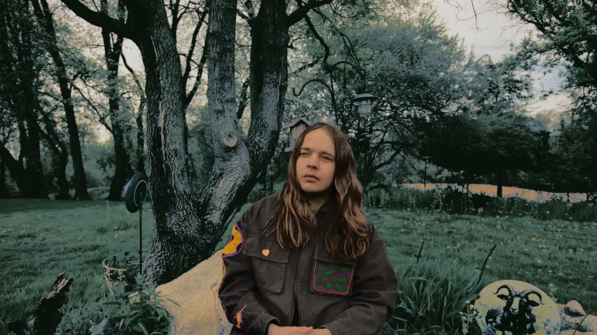 Billy Strings umumkan album So Much for Goodbyes. (x.com/rollingstone)