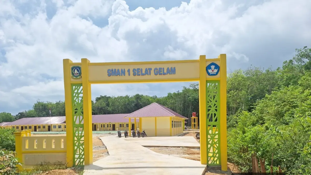 SMA Negeri 1 Kecamatan Selat Gelam pada SPMB tahun ini mengalami kekurangan murid baru. F Sandi Pramosinto/Batam Pos