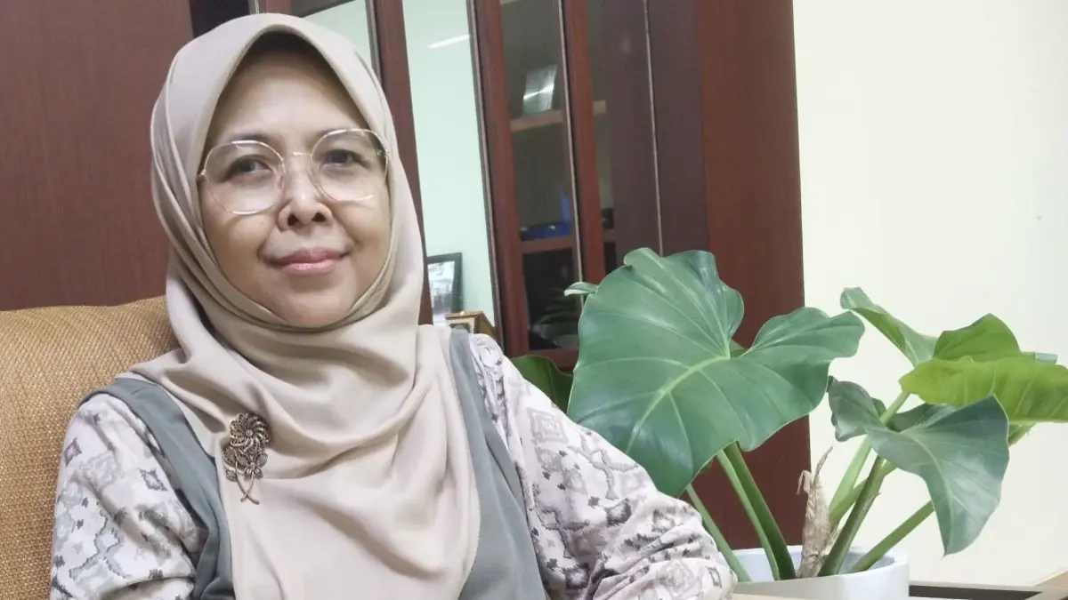 Direktur UT Batam, Dr. Pismia Sylvi, S.Si., M.Si.