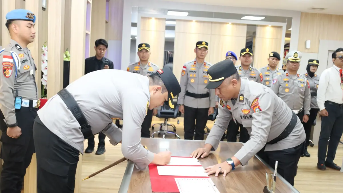 Pelantikan Kompol Suwitnyo Resmi Jabat Kabag SDM Polresta Barelang di Baloi. F Ist untuk Batam Pos