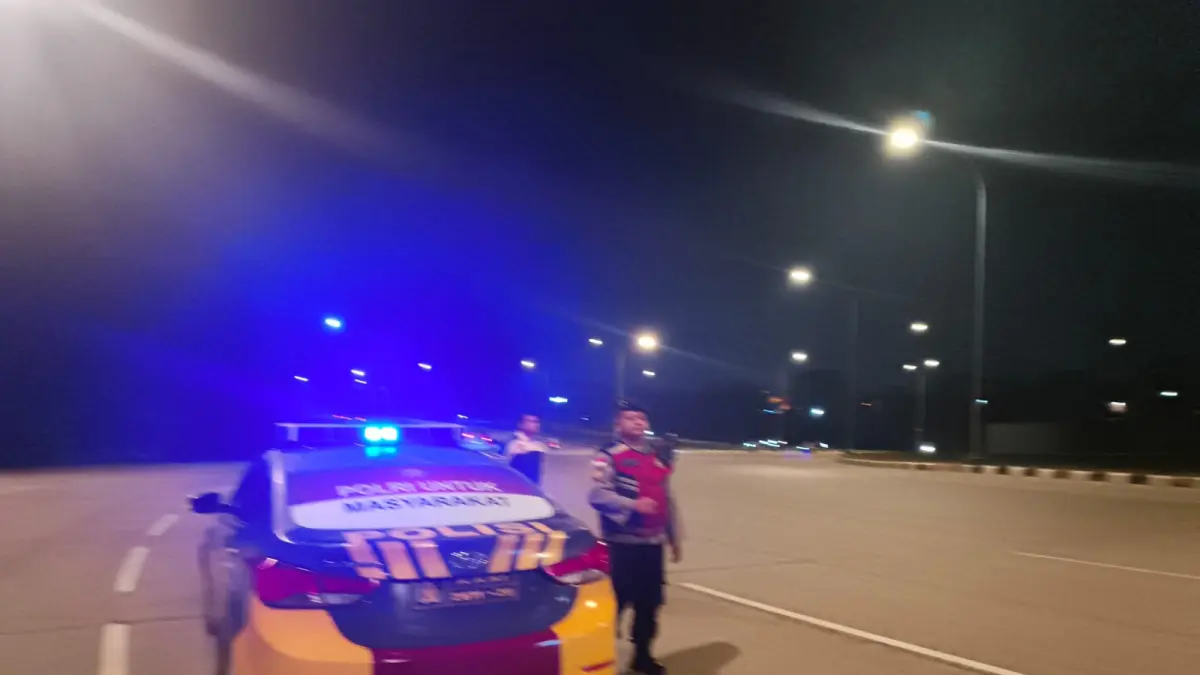 Polsek Nongsa awasi aktifitas balap liar di jalan raya menuju bandara Hang Nadim. F. Istimewa untuk Batam Pos