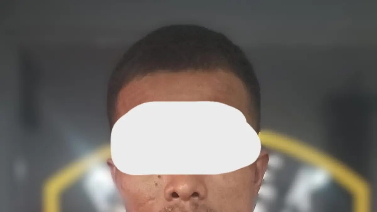 Polsek Lubuk Baja menangkap seorang buruh bangunan yang diduga mencuri kabel senilai Rp11 juta di Nagoya Thamrin City, Batam. Pelaku dibekuk empat jam setelah beraksi. Foto: Istimewa