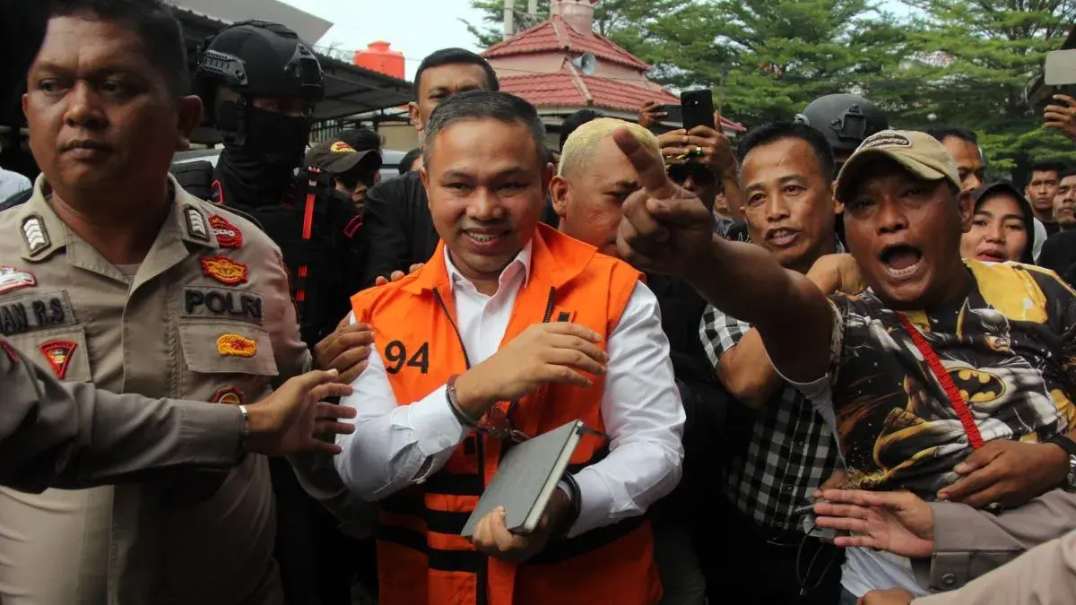 Dalam sidang tersebut jaksa penuntut menghadirkan empat orang saksi untuk didengar keterangannya. ANTARA FOTO/Aswaddy Hamid/sgd (ANTARA FOTO/ASWADDY HAMID)