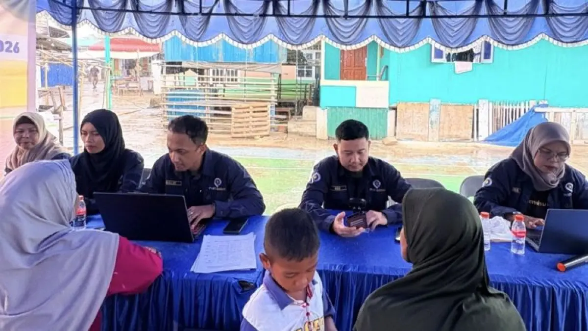 Pengurusan NIB untuk para pelaku usaha mikro di Pulau Terong oleh PLUT Diskum Batam. ANTARA/HO-Diskum Batam