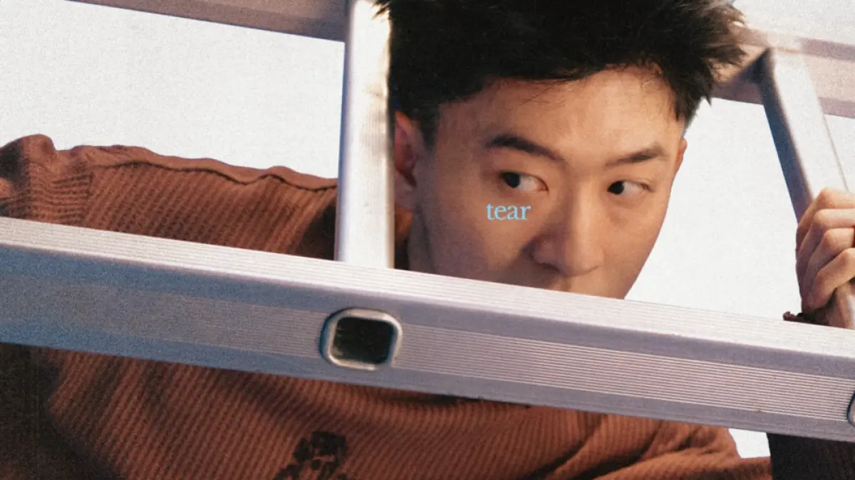 Rich Brian merilis single Tear. (x.com/iPopBase)