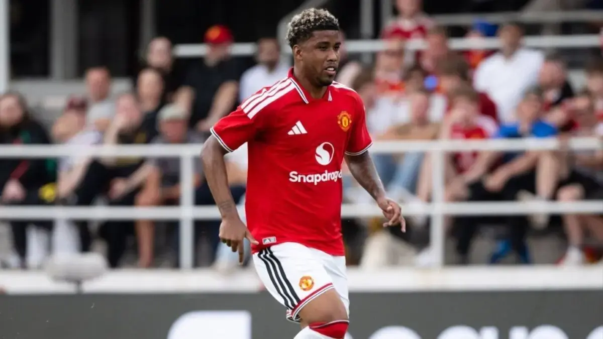 Eks pemain Chelsea Andrey Santos sudah debut bersama Manchester United. (Dok MUFC Official)