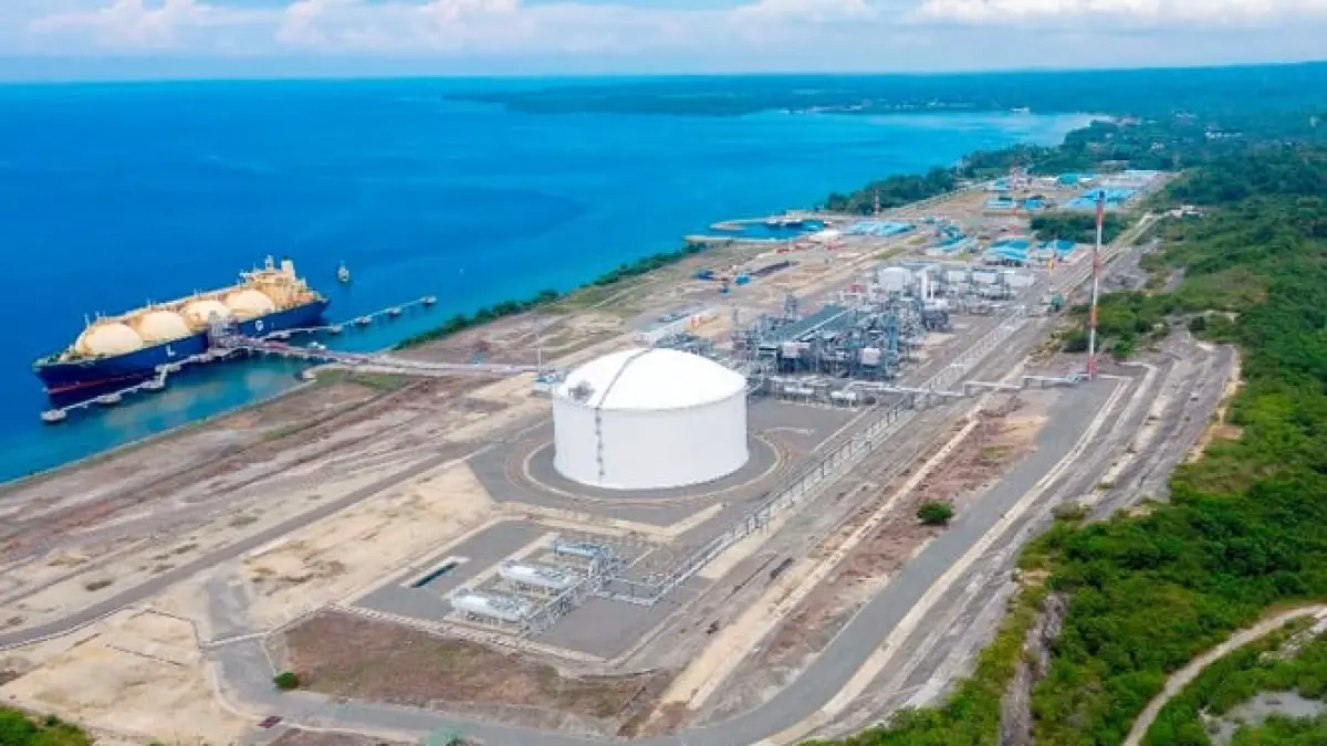 ILUSTRASI. Terminal pengisian LNG yang dikelola PT Perusahaan Gas Negara Tbk.