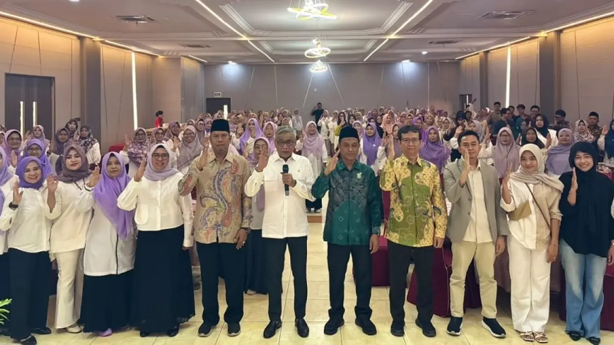 Foto bersama usai Diskusi Relawan Kebajikan Pancasila BPIP RI bersama Perempuan Bangsa Kepri di Kota Batam membahas penguatan nilai kebangsaan. Foto: Istimewa