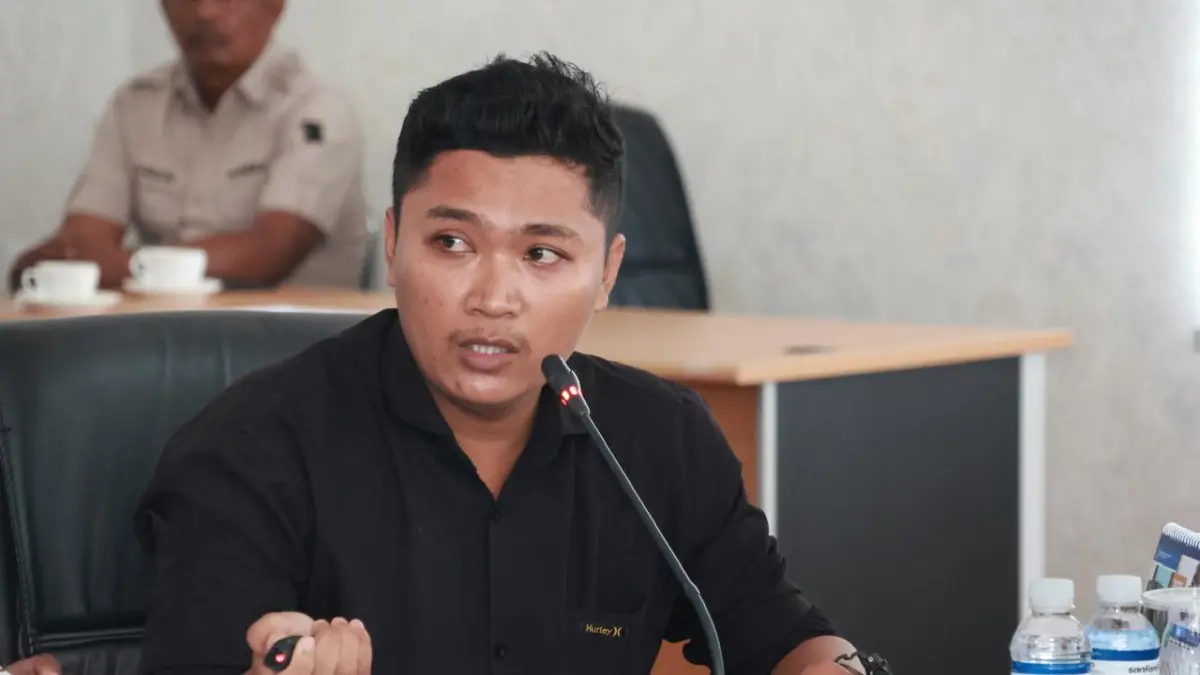 Koordinator Aliansi Masyarakat Nelayan Pesisir Bintan, Rudi Herdiawan. F ist untuk Batam Pos