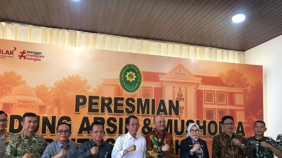 Peresmian gedung arsip dan Musala Baitul Shalihin di Pengadilan Negeri Batam yang dihadiri pejabat Mahkamah Agung, Pemko Batam, dan Forkopimda. Foto: Azis Maulana/Batam Pos