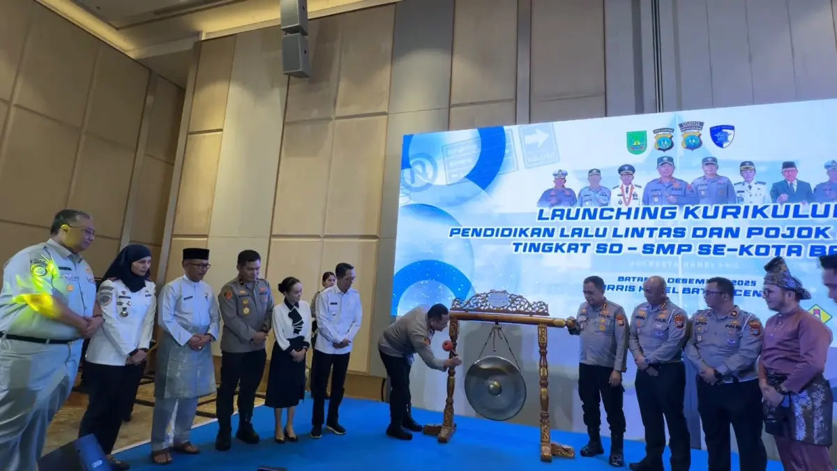 Suasana peluncuran Kurikulum Lalu Lintas dan Pojok Lalu Lintas di Batam, Desember 2025 lalu. Satu semester penerapan di 2026, angka pelanggaran lalu lintas di kalangan pelajar menurun hingga 66 persen. F Dok Satlantas Polresta Barelang untuk Batam Pos