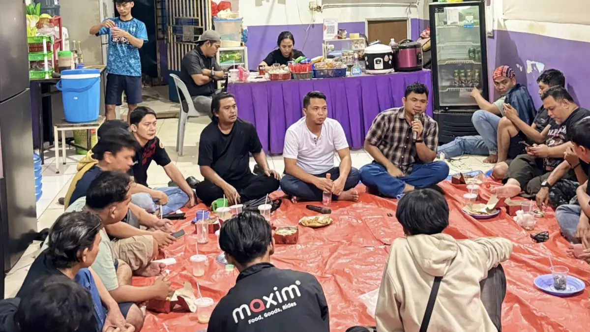 Komando Batam dan Posbakumadin Batam membahas kolaborasi pendampingan hukum serta pelatihan paralegal bagi komunitas driver online, pada Selasa (28/7). Foto: M. Sya