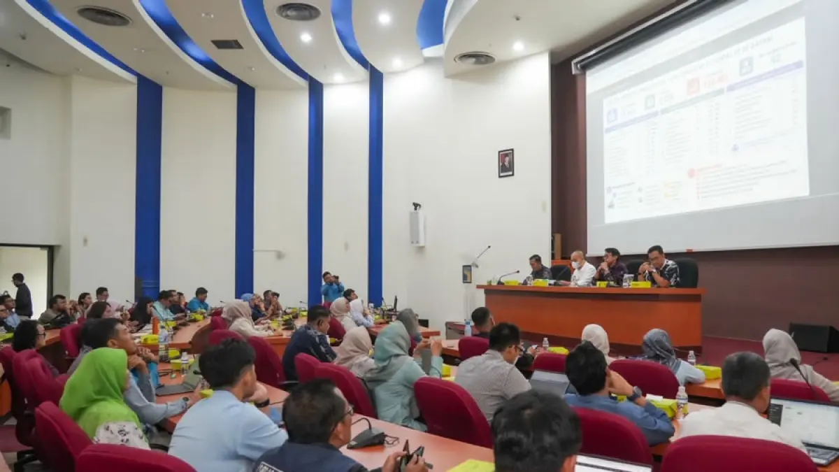 Rapat Koordinasi dan Sosialisasi Pengembangan Super Apps BP Batam di Gedung Pusat Teknologi Informasi BP Batam, Jumat (31/7/2026). Kegiatan ini menjadi bagian dari percepatan transformasi digital dan penguatan layanan publik berbasis elektronik melalui integrasi berbagai layanan dalam satu aplikasi.