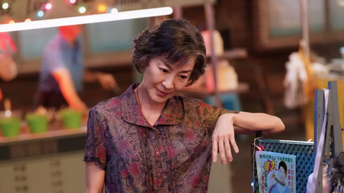 Michelle Yeoh kembali membintangi film berbahasa Mandarin melalui film biografi It