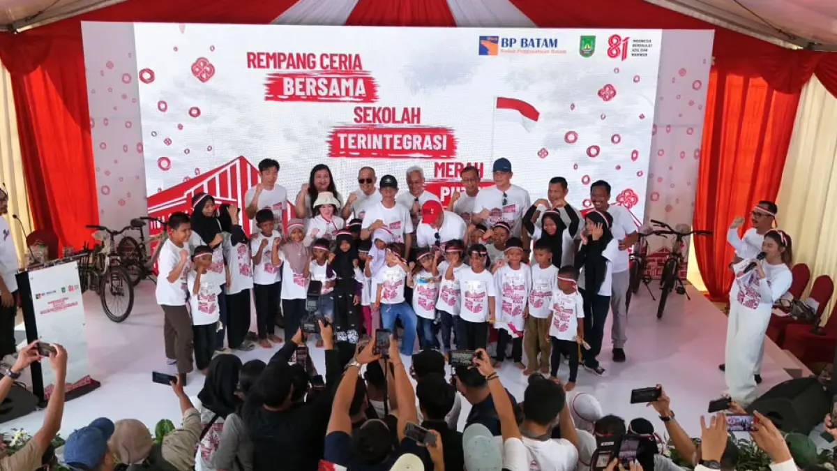 Sekolah Terintegrasi Merah Putih akan memberikan prioritas bagi anak-anak berprestasi sekaligus membuka jalur khusus bagi anak-anak dari wilayah hinterland, khususnya Rempang dan Galang.     F. BP Batam