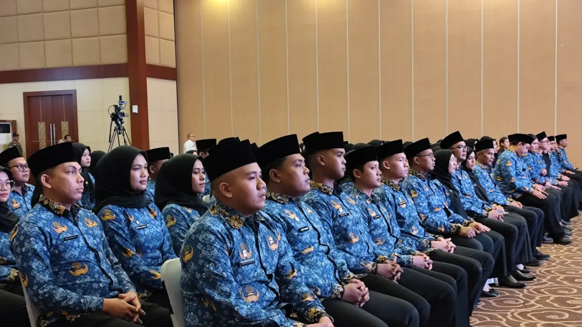 Pelantikan pegawai negeri sipil (PNS) di lingkungan Pemprov Tanjungpinang. F. Mohamad Ismail/Batam Pos