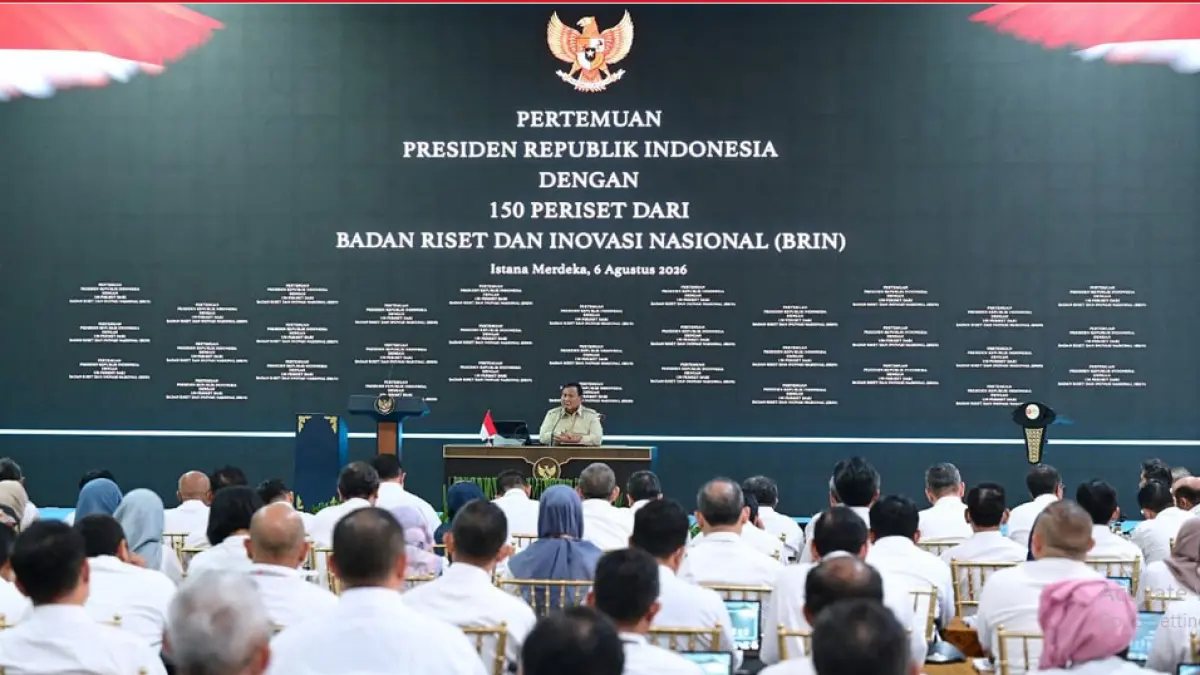 Presiden Prabowo Subianto melakukan pertemuan dengan 150 periset dari Badan Riset dan Inovasi Nasional (BRIN) di Istana Kepresidenan Jakarta, pada Kamis, 6 Agustus 2026. Foto: BPMI Setpres/Muchlis Jr 