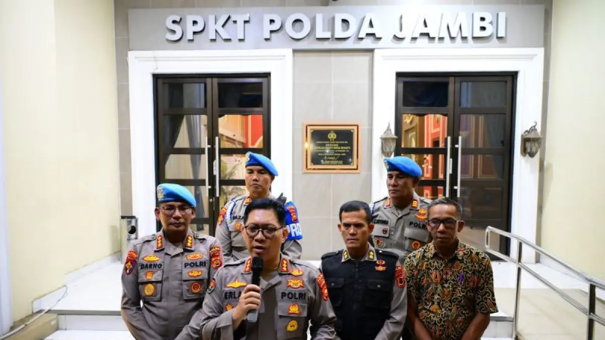 Kabid Humas Polda Jambi Kombes Pol Erlan Munaji. ANTARA/Nanang Mairiadi 