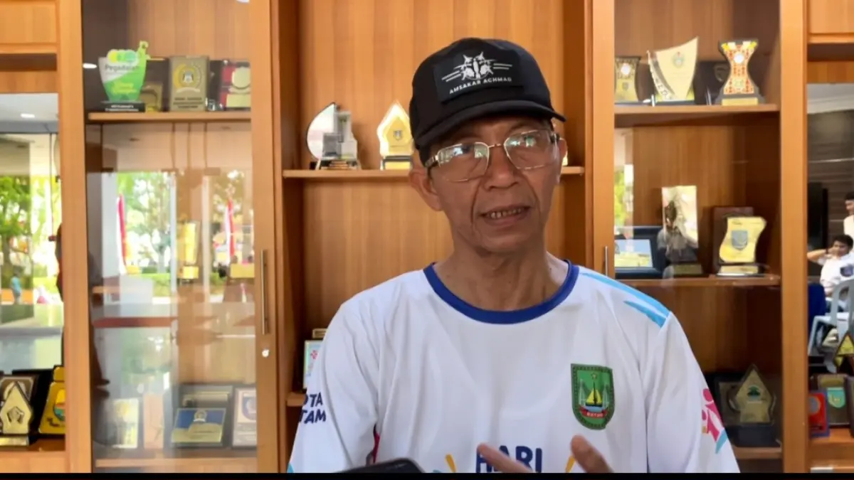 Wali Kota Batam Amsakar Achmad

