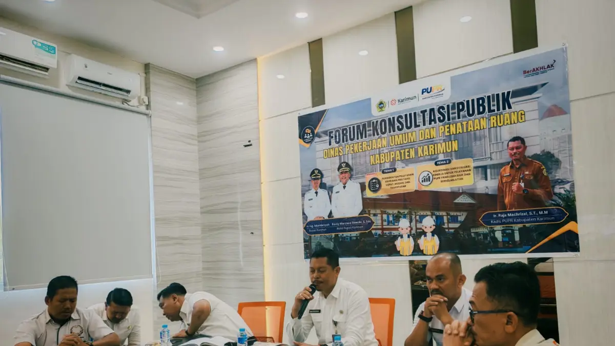Dinas PUPR Kabupaten Karimun melakukan FPK dalam rangka sosialisasi PKKPR dan PBG dilingkungan Kelurahan dan RT.