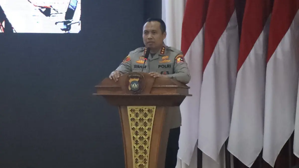 Kabareskrim, Komjen Pol. Syahardiantono saat hadir di Mapolda Kepri. F.istimewa