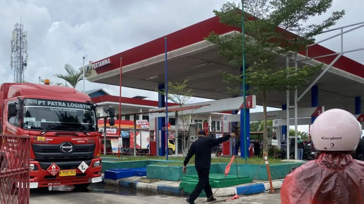  Salah satu SPBU Pertamina di Kota Batam, Kepri. (ANTARA/Amandine Nadja)
