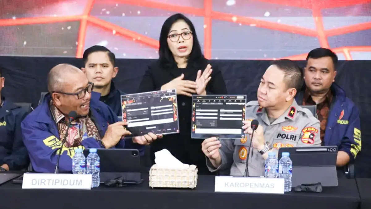 Bareskrim Polri mengungkap dua kasus judol jaringan internasional dengan omzet miliaran rupiah. Foto: Polri/JP Group