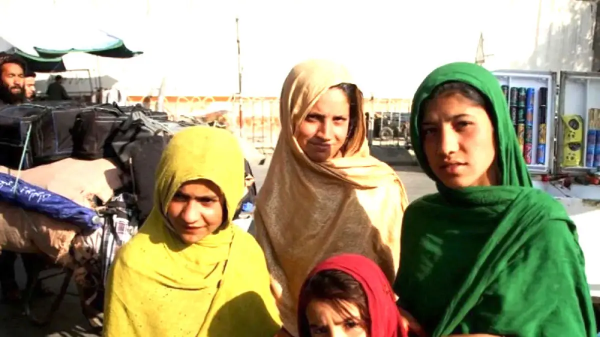 Ilustrasi sosok beberapa perempuan Afghanistan. Foto: ANTARA/Saifurahman Safi/Xinhua