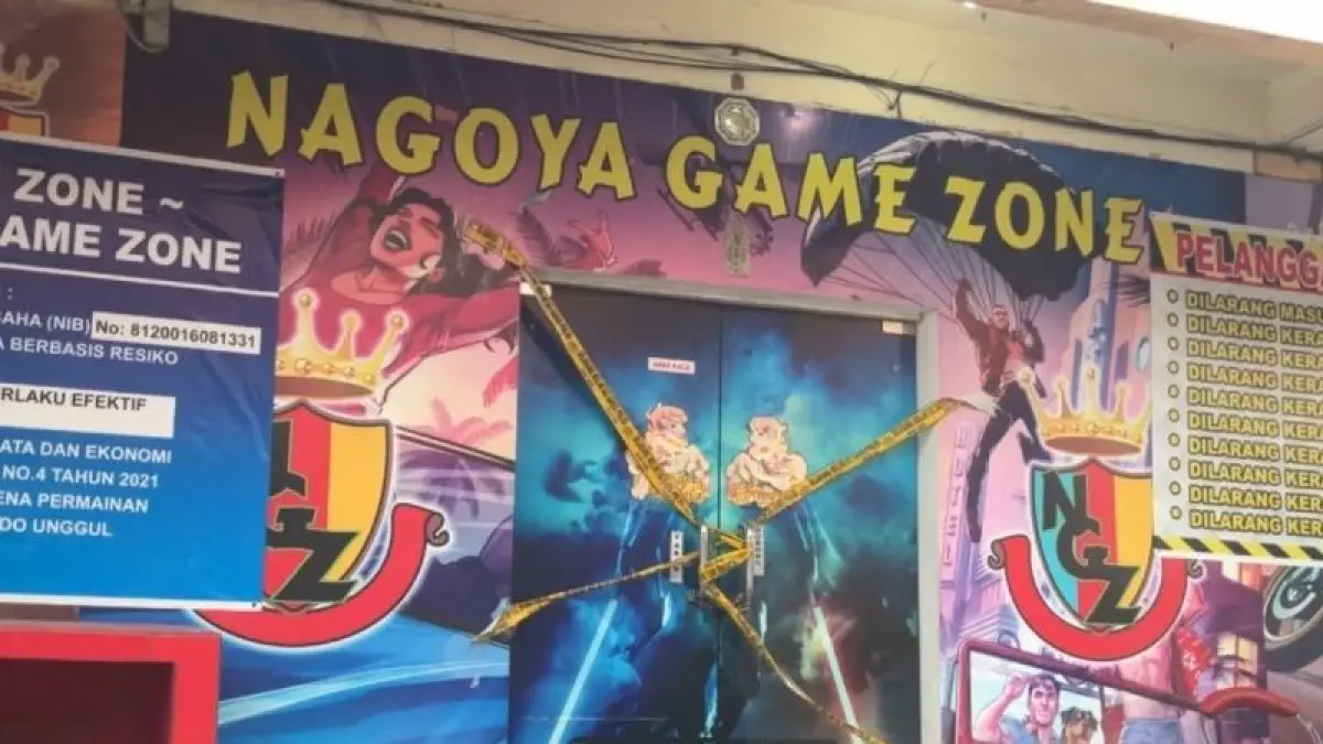 Nagoya Game Zone yang disegel oleh Bareskrim Polri pada Sabtu malam, 15 Agustus 2026 di kawasan Nagoya Batam, Kepri (16/8/2026). (ANTARA/Amandine Nadja)