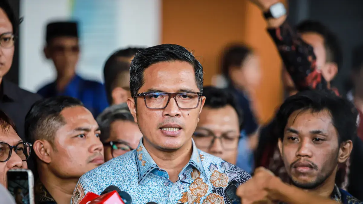 Kuasa hukum dari tersangka kasus dugaan TPPU Febrie Adriansyah, Febri Diansyah mengikuti sidang praperadilan di Pengadilan Negeri Jakarta Selatan, Jakarta, Selasa (18/8/2026). (Hanung Hambara/ Jawa Pos)