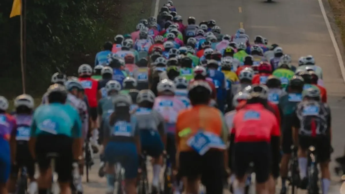 Peserta saat berlaga dalam ajang balap sepeda Tour de Bintan 2026. F.Bintan Resorts untuk Batam Pos.