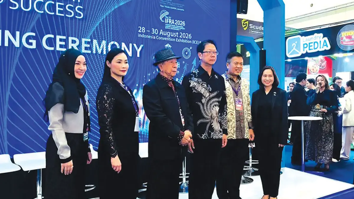 
Pameran waralaba dan usaha kecil menengah IFRA 2026 resmi digelar di Indonesia Convention Exhibition (ICE) BSD, Tangerang, Jumat (28/8). Foto: Nanda Prayoga/JawaPos.com