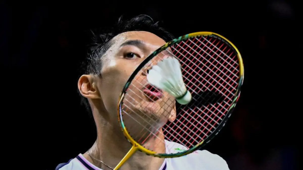 
Jonatan Christie mengalahkan Leong Jun Hao pada babak 32 besar China Masters 2026