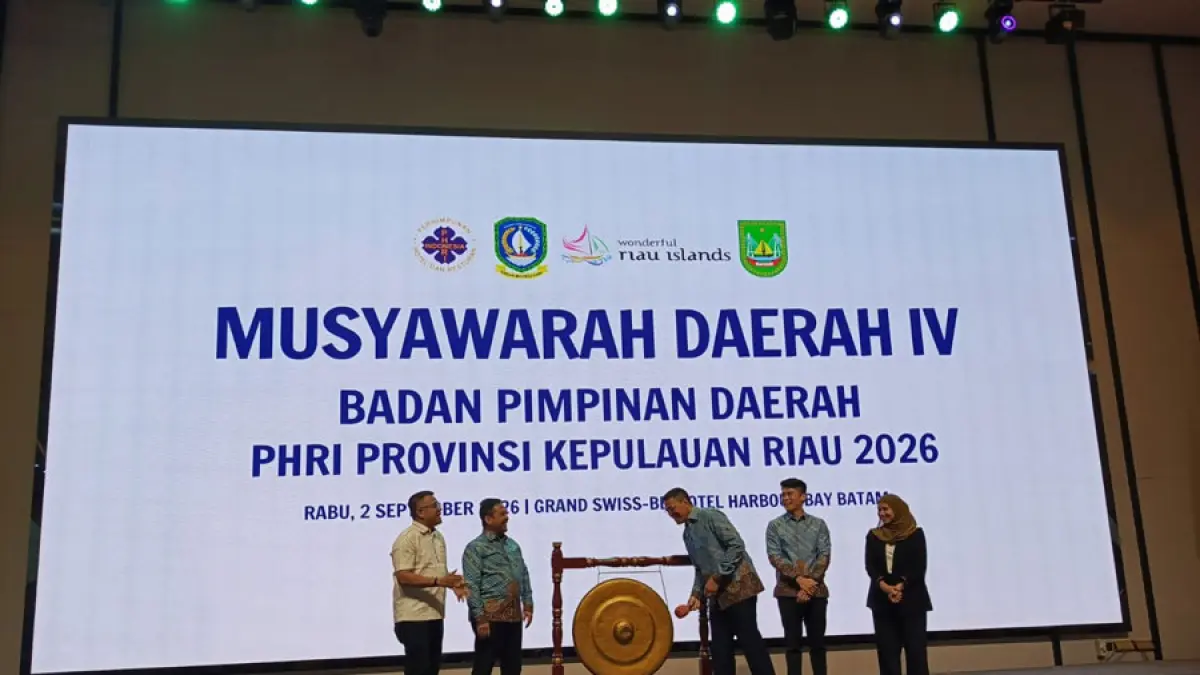 Musyawarah Daerah (Musda) IV BPD PHRI Kepulauan Riau resmi dibuka di Grand Swiss-Belhotel Harbour Bay Batam, Rabu (2/9/2026). Forum ini menjadi ajang evaluasi kepengurusan periode 2021–2026 sekaligus memilih Ketua BPD PHRI Kepri periode berikutnya. F. Eusebius / Batam Pos