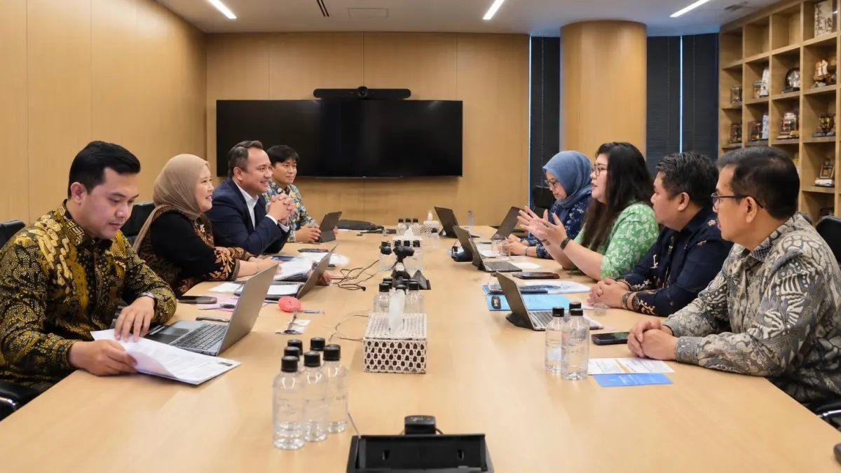 Anggota/Deputi Bidang Pelayanan Umum BP Batam Ariastuty Sirait bersama perwakilan KBRI Tokyo, IIPC Tokyo, dan Bank BNI Tokyo dalam pertemuan untuk memperkuat promosi serta membuka peluang investasi baru perusahaan Jepang di Batam, Kamis (3/9) Foto: Dok. BP Batam.