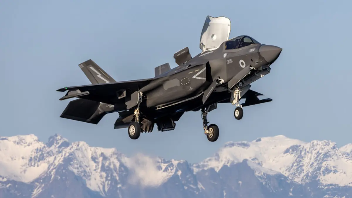 ilustrasi  jet tempur siluman F-35 