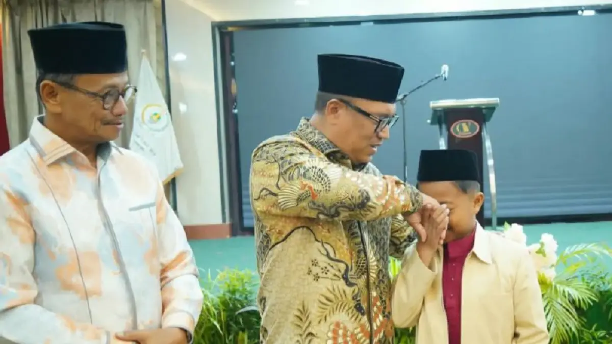 Ketua LPTQ Kepri yang juga Wakil Gubernur Nyanyang Haris Pratamura membuka pemusatan latihan kafilah MTQ Nasional 2026 di Kota Batam, Sabtu (5/9/2026). ANTARA/Ogen