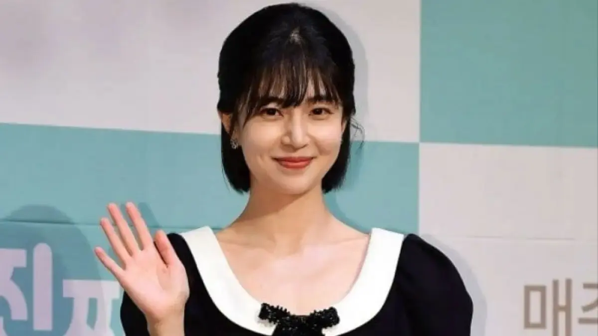 Baek jin hee. Foto: x @tang_kira