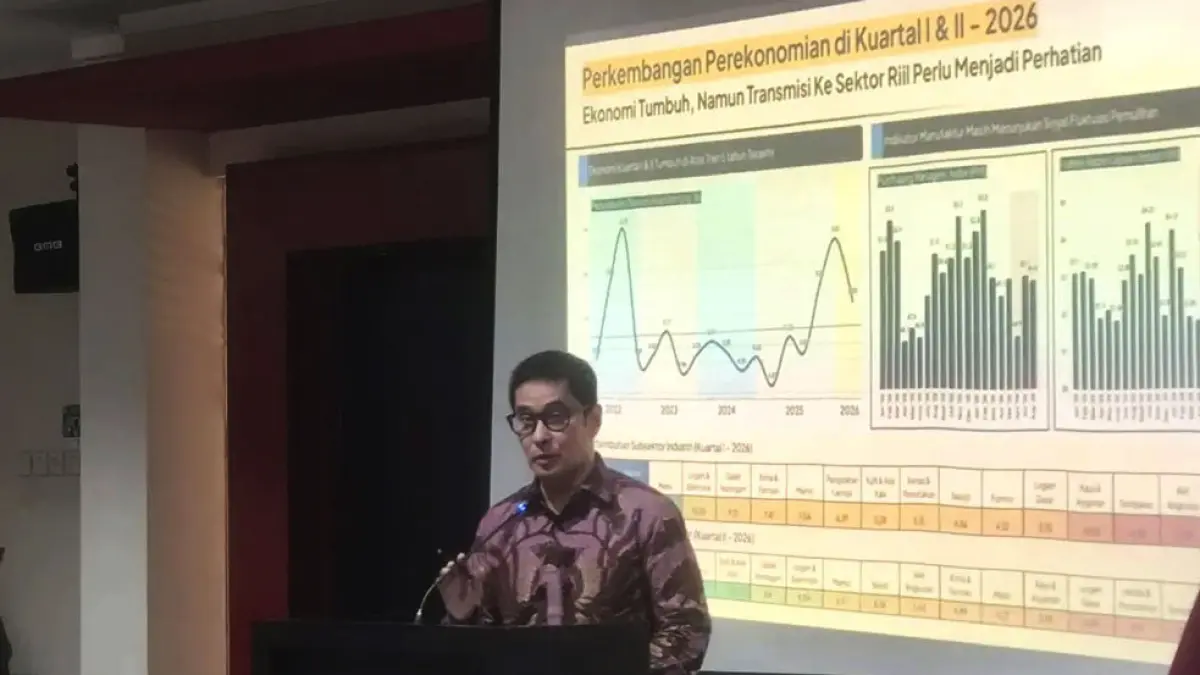 Wakil Ketua Bidang Infrastruktur Asosiasi Pengusaha Indonesia (Apindo), Andre Rahardian, dalam forum dialog nasional Kepastian Hukum dan Masa Depan Iklim Investasi, di Universitas Indonesia, Depok, Kamis (10/9). Foto: Djati Waluyo/JawaPos.com