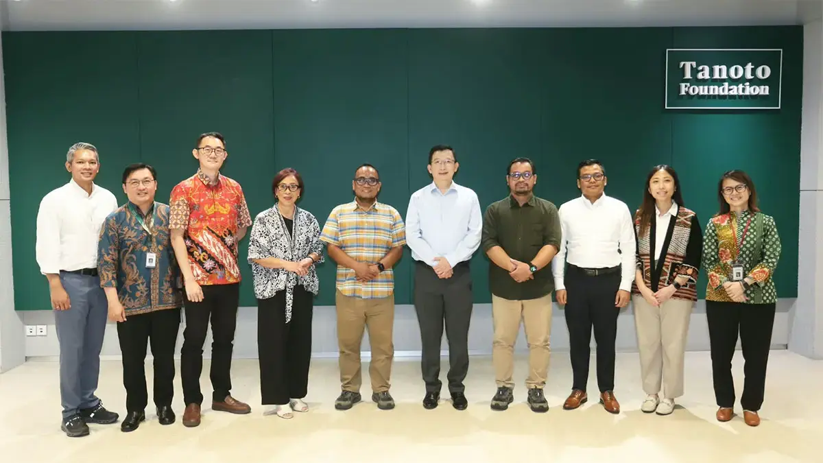 Tim Redaksi JawaPos.com dipimpin Dirut Dhimas Ginanjar dan Pemimpin Redaksi, Edy Pramana saat visit ke kantor Tanoto Foundation di Jakarta, Kamis (17/9/2026). (JawaPos)