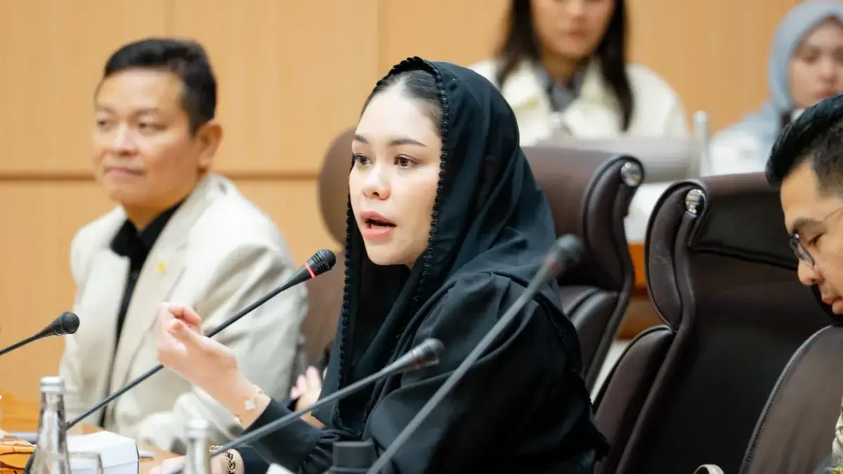 Anggota DPR RI Athari Gauthi Ardi menyikapi peristiwa banjir bandang atau galodo yang menerjang kawasan Arosuka, Kabupaten Solok, Sumatera Barat pada Senin (21/9) malam (Istimewa)