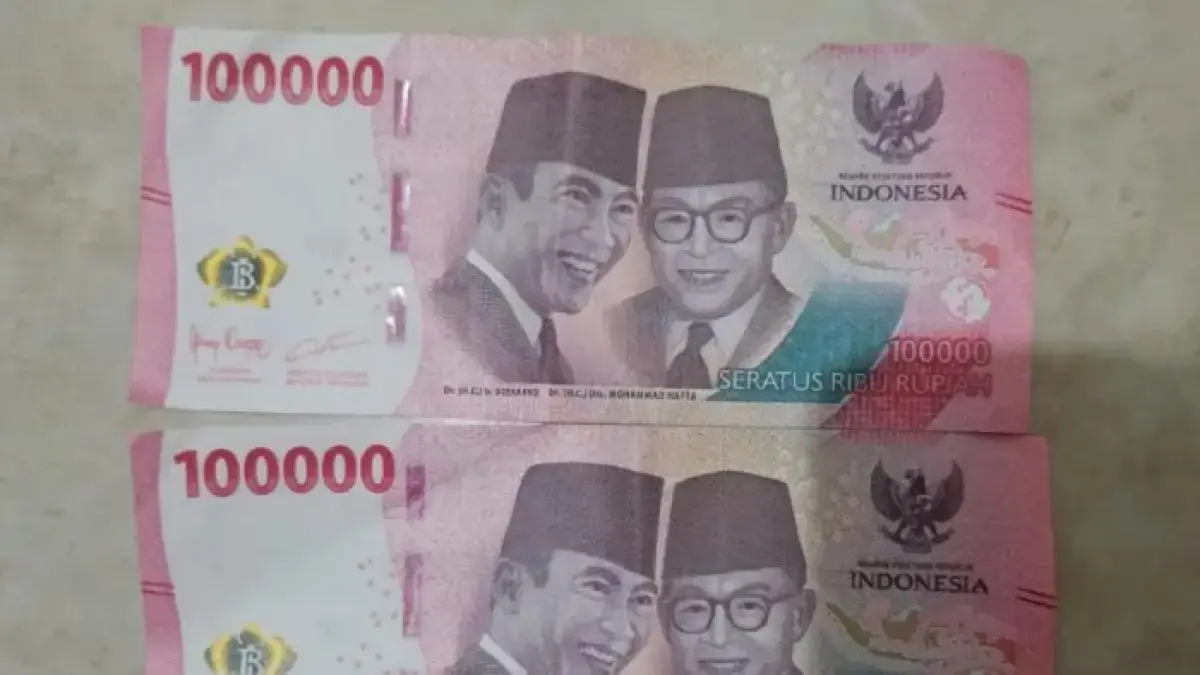 Pecahan Rp 100.000 Tahun Emisi (TE) 2022 yang memuat tanda tangan Purbaya dan Perry Warjiyo sebagai Gubernur Bank Indonesia (BI). (Threads @christopherkeju)