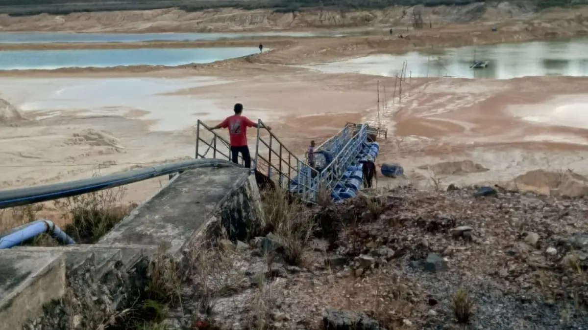 Kondisi Waduk SPAM IKK Seri Kuala Lobam, beberapa bulan lalu. F. SPAM IKK Seri Kuala Lobam untuk Batam Pos